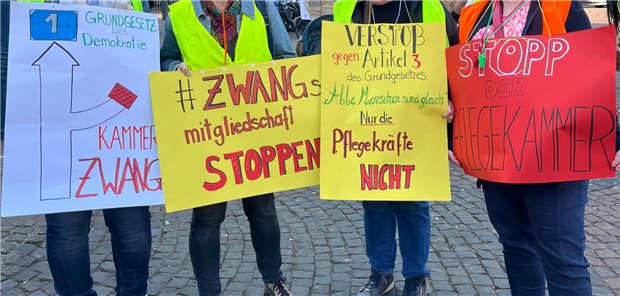 Demonstration gegen die Pflegekammer in Mainz